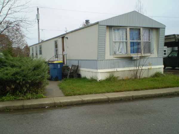 717 Cedar, Bluffton, IN 46714 