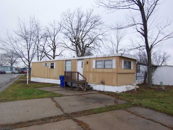 7555 Decatur Road #40, Fort Wayne, IN 46816 