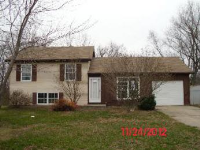 104 Willow Dr, Walkerton, IN 46574 