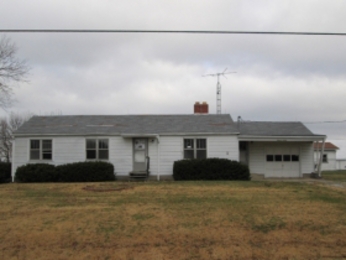 1116 E Market St, Salem, IN 47167 