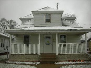 1004 W 6th St, Mishawaka, IN 46544 