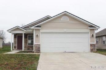 6019 Prairie Meadow Dr, Indianapolis, IN 46221 