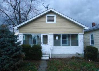 2301 Shrader, New Albany, IN 47150 