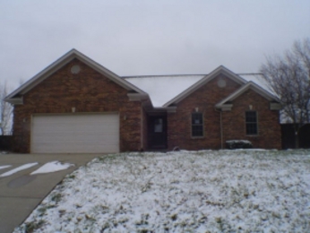 4448 Erin Dr, Floyds Knobs, IN 47119 