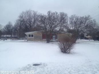 5010 Thornleigh Dr, Indianapolis, IN 46226 