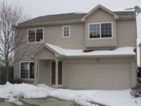 736 Pine Lake Dr, Greenwood, IN 46143 