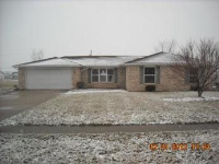 332 Hickory St NW, Demotte, IN 46310 