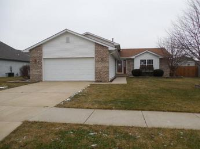 273 Pheasant Run Dr, Hobart, IN 46342 