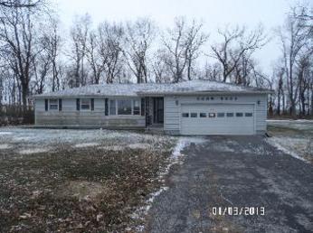 668 W 900 S, Hebron, IN 46341 