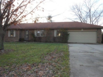 7202 N Leisure St, Columbus, IN 47201 