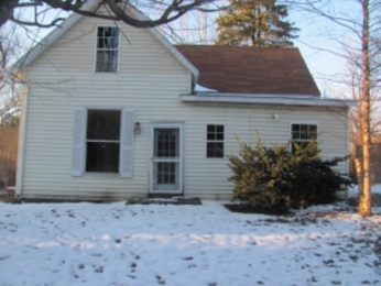 403 N Indiana St, Colfax, IN 46035 