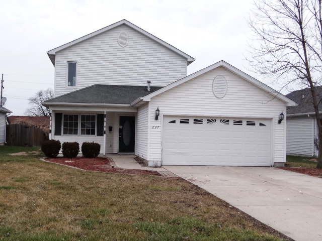237 Illinois St, Dyer, IN 46311 