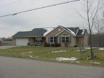 10624 Millstone Dr, Aurora, IN 47001 