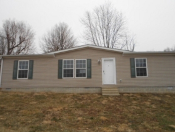 708 Park Row, Veedersburg, IN 47987 