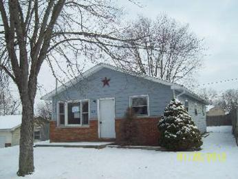 202 Holly St, Connersville, IN 47331 