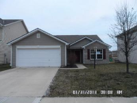 2895 Park View Dr, Columbus, IN 47201 