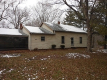 825 E Edgewood Ave, Indianapolis, IN 46227 