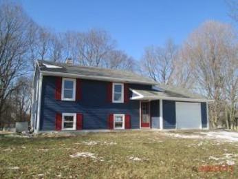 725 Walnut Ave, Logansport, IN 46947 