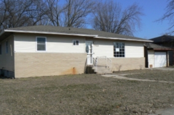 7320 E 1st Ave, Gary, IN 46403 