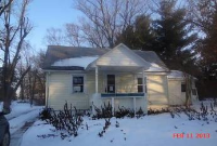 19601 Greenacre St, South Bend, IN 46637 