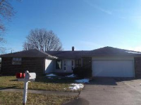 1207 Maple Dr, Shelbyville, IN 46176 