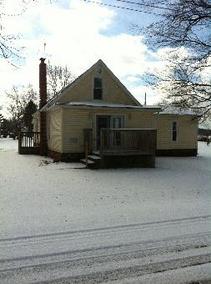 1565 W Ozark St, Pleasant Lake, IN 46779 