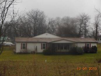 5977 E North St, Salamonia, IN 47381 