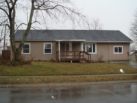 701 Locust Ln, Centerville, IN 47330 