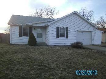 140 Brookside Dr, Hope, IN 47246 