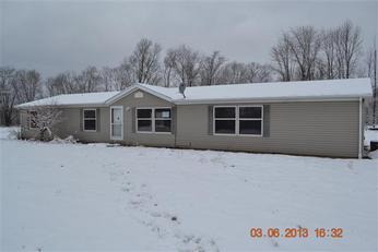21102 Laurel Rd, Laurel, IN 47024 