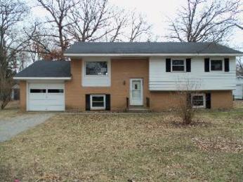 9327 N 327 W, Lake Village, IN 46349 