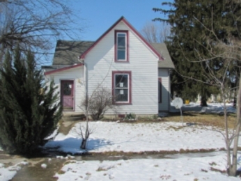 204 E Franklin St, Colfax, IN 46035 