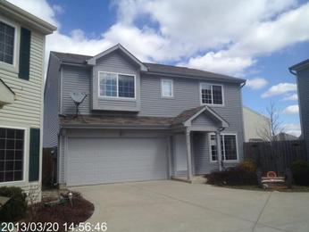 2595 Fraiser Fir Dr, Greenwood, IN 46143 