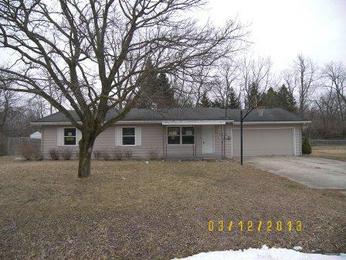 1704 S Blue Spruce Rd., Warsaw, IN 46580 