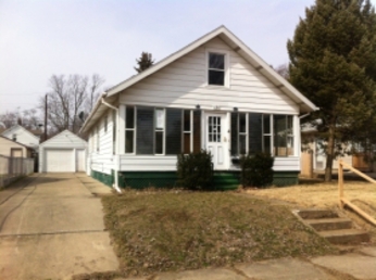 121 N Hawthorne Dr., South Bend, IN 46617 