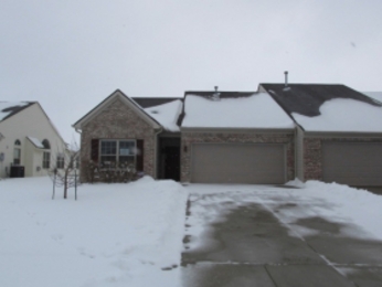1323 Colony Park Cir, Greenwood, IN 46143 