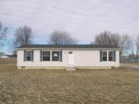 517 N Tucker St, Mentone, IN 46539 