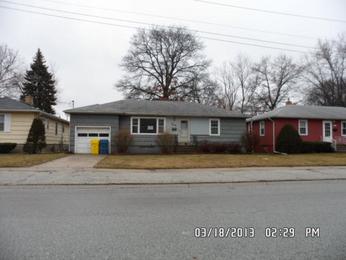 1219 E Miller St, Griffith, IN 46319 