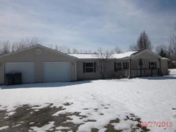 8201 W River Rd, Yorktown, IN 47396 