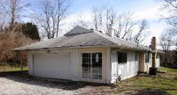 7937 Hawthorne Rd, Indianapolis, IN 46256 