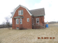 1016 S Line St, Columbia City, IN 46725 