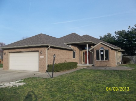 2857 Fox Hollow Court, Columbus, IN 47203 