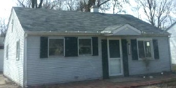 135 Henderlong Pkwy, Crown Point, IN 46307 