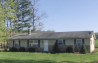 7585 Rose Creek Dr, Bloomington, IN 47403 