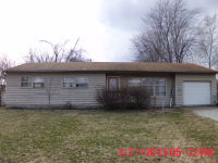 15713 Walnut St, Huntertown, IN 46748 