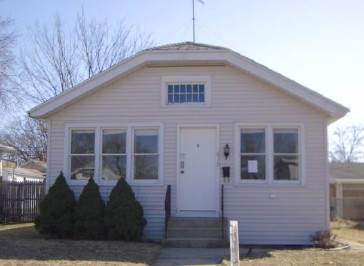 630 S 33rd St, South Bend, IN 46615 