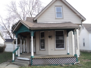 307 W Locust St, Shelbyville, IN 46176 