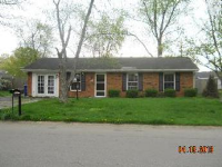 821 Georgian Ave, Sellersburg, IN 47172 