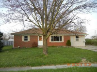 15 Maple St, Sellersburg, IN 47172 