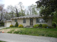 2759 Briarwood Rd, New Albany, IN 47150 